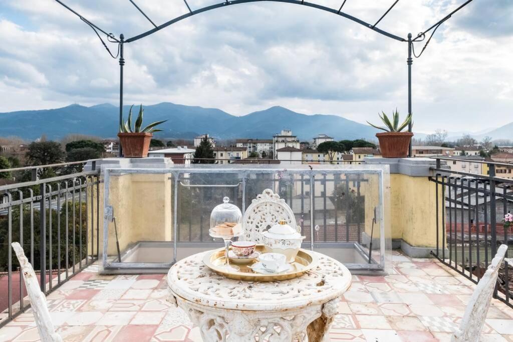 Casa Maria - Attico Di Lusso Vicino Alle Mura 卢卡 外观 照片